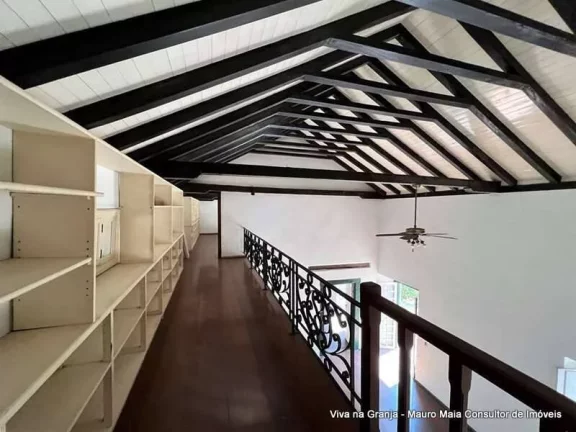 Imagem CASARÃO COMERCIAL - Centro Histórico Santana de Parnaíba (fachada tombada)