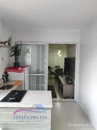 Imagem Apartamento com 105 m² com 3 (três) quartos, uma suíte, duas vagas de garagem, ampla área de lazer.