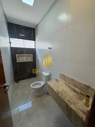 Imagem CA1745

Casa no Jardim Canadá, próximo do Parque das Nações. Com terreno de 180 m², e área con...