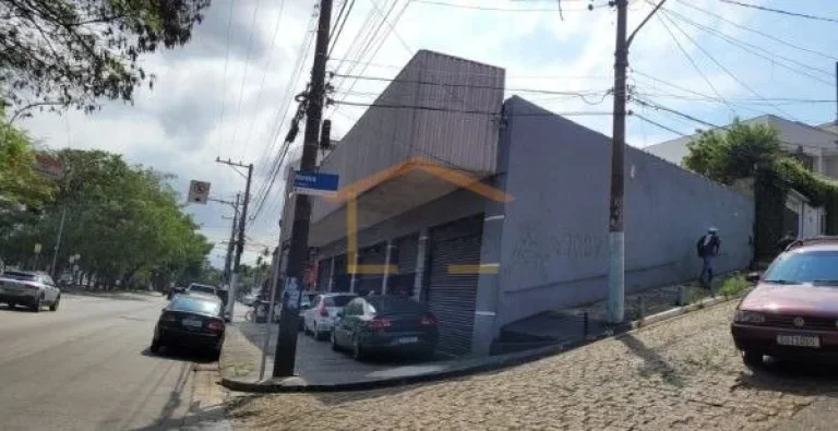Imagem Imóvel em excelente ponto comercial, ideal para empresas que precisam de espaço amplo, bem localiz...