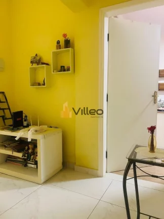 Imagem Descubra o conforto de viver em uma casa espaçosa e bem localizada!
Construída em 2013, esta linda...