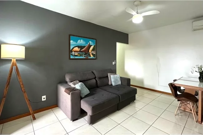 Imagem CADF 1056 Sala 612511062-3 - Prédio à venda no bairro Centro - Sapiranga/RS