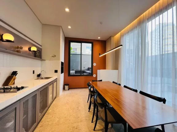 Imagem Apartamento com 3 suítes e 3 vagas de garagem em Balneário Camboriú/Sc