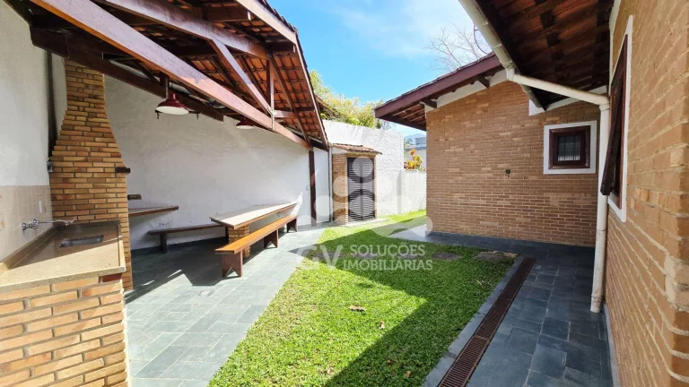 Imagem Casa com 3 dormitórios à venda, 195 m² por R$ 2.000.000,00 - Condomínio Lagoinha - Ubatuba/SP