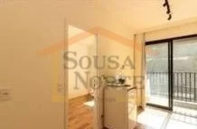 Imagem Apartamento de 28m² com 1 dormitório, banheiro, sala e cozinha integradas, varanda com vista e sol...