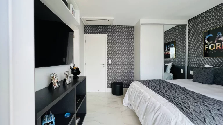 Imagem Cobertura Penthouse Finamente Decorada à Venda na Riviera de São Lourenço!