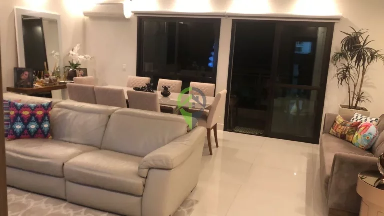 Imagem Apartamento frente ao mar com 3 dormitórios e 2 vagas de garagem na Pompéia