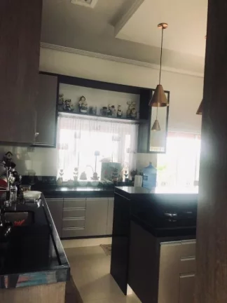 Imagem CASA COM 4 SUÍTES, 350 M² E VISTA PERENE - MIRANTE DO VALE