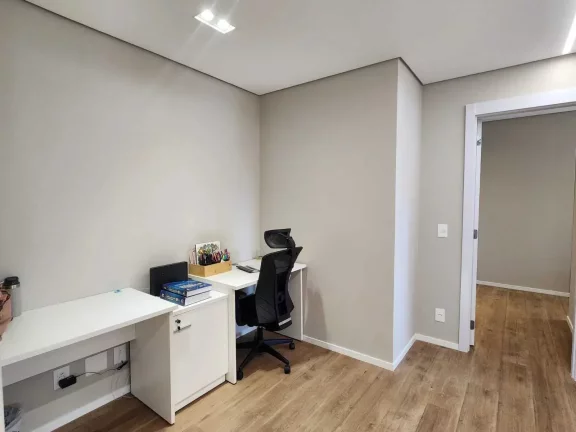 Imagem Apartamento alto padrão com 3 dormitórios sendo 1 suíte e 2 vagas em Joinville/SC