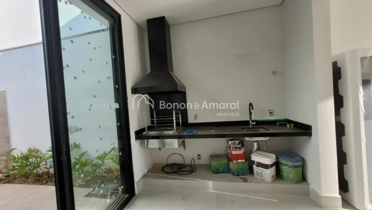 Imagem Venda de casa térrea em Valinhos, em excelente localização! Esta linda residência combina um pro...