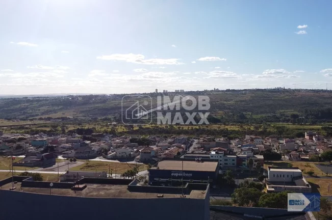 Imagem Apto em Samambaia Norte com 3 dormitórios e 64.7m² por R$320.000 - Confira!