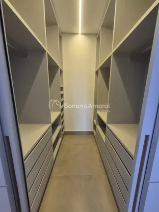 Imagem Esta casa incrível conta com 3 suítes, oferecendo conforto e privacidade para toda a família. Cad...