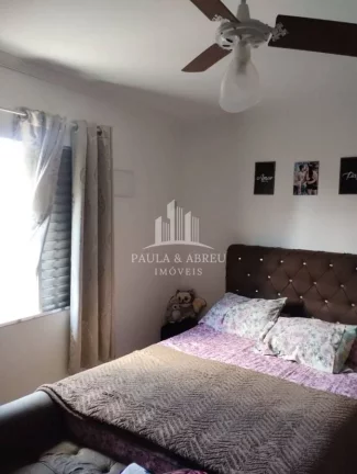 Imagem São 2 Casas Térreas com 4 e 2 Cômodos, 250m², 1 Suíte, 4 Vagas, Escritura no Jardim Esperança, Mauá-SP