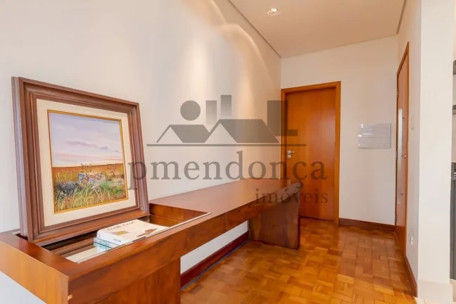 Imagem Lindo apartamento reformado na Rua Bela Cintra, pronto para morar!