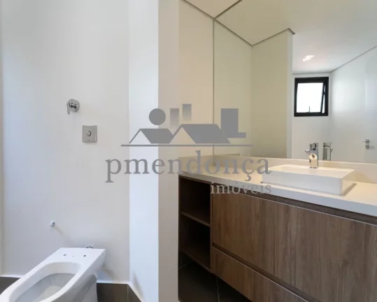 Imagem Apto de 142m² com excelente localização em Perdizes, com 3 quartos sendo 1 suite e 2 vagas.