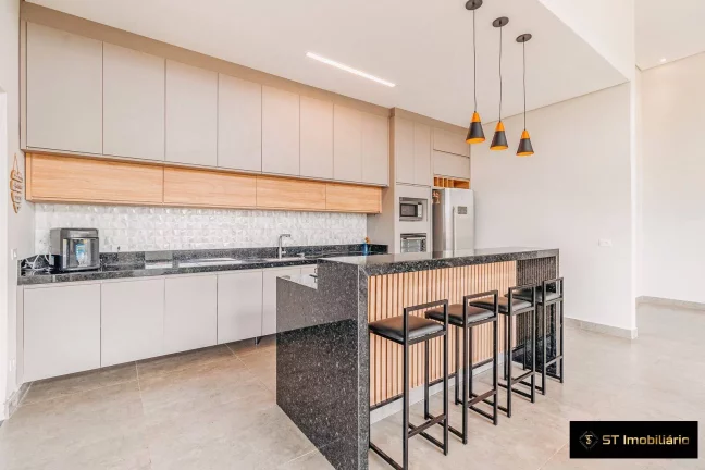 Imagem Casa térrea à venda em Condomínio na região de Atibaia - R$1.590.000!