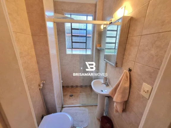 Imagem PITANGUEIRAS- LOCAL NOBRE , AMPLO APARTAMENTO CLARO E AREJADO , GARAGEM NO PRÉDIO.