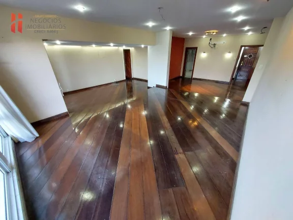 Imagem APARTAMENTO de frente para a PRAIA com 3 quartos à venda em Copacabana no Rio de Janeiro/RJ