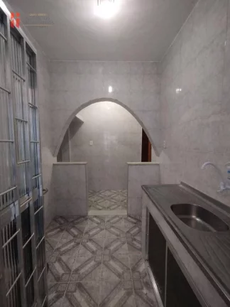 Imagem CASA AMPLA com 2 quartos para alugar na Vila Meriti em Duque de Caxias/RJ