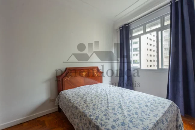 Imagem Apartamento em prédio charmoso na Rua Baronesa de Itu, 3 quartos (1 suíte) e 1 vaga.