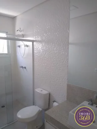 Imagem Linda casa de alto padrão em condomínio de chácara