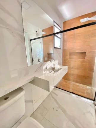 Imagem Casa novinha com 4 suítes
