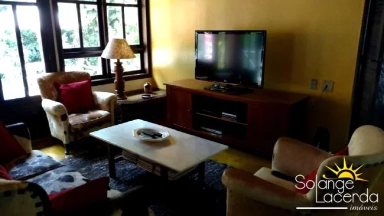 Imagem Casa Térrea - 3 Dormitórios ( Suite) - Condomínio Fechado - 100 Metros da Praia