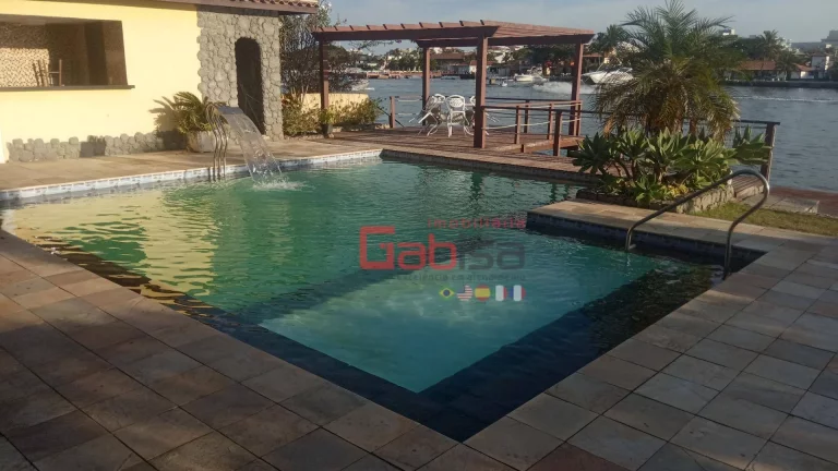Imagem Casa com 8 dormitórios à venda, 700 m² por R$ 4.500.000,00 - Ogiva - Cabo Frio/RJ