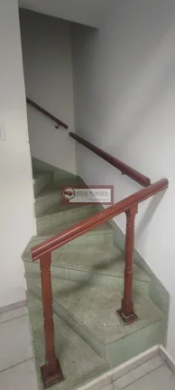 Imagem Aluga Excelente Sobrado C/3 Suítes, Área Gourmet com churrasqueira, 3 vagas Cobertas no Jardim dos Lagos, São Paulo - R$ 3.000