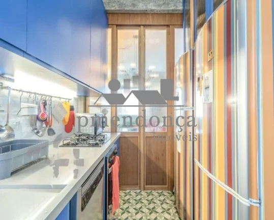 Imagem Apartamento de 115m² reformado, com sala ampla e moderna, em frente ao Shopping Higienópolis.