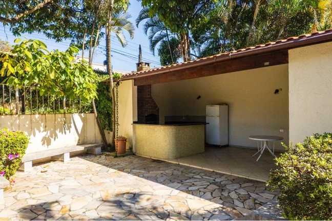 Apartamento com 3 Quartos à Venda, 140 m² em Moema - São Paulo