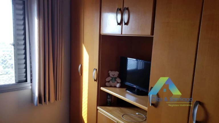 Imagem Apartamento recem reformado com 2 vagas de garagem coberta na região da Vila das Merces/Saude.