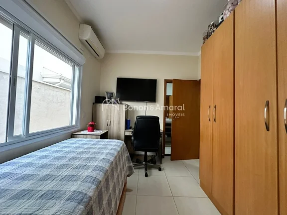 Imagem Casa Térrea à Venda no Condomínio Terras do Cancioneiro em Paulínia/SP

Descubra o conforto e a ...