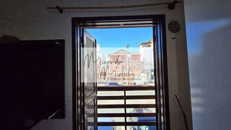 Imagem Prédio Residencial para venda em Canasvieiras, 570m²