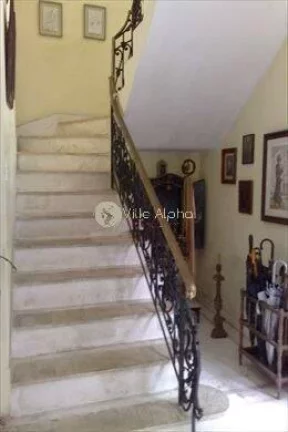 Sobrado com 5 Quartos à Venda, 350 m² em Boqueirao - Santos