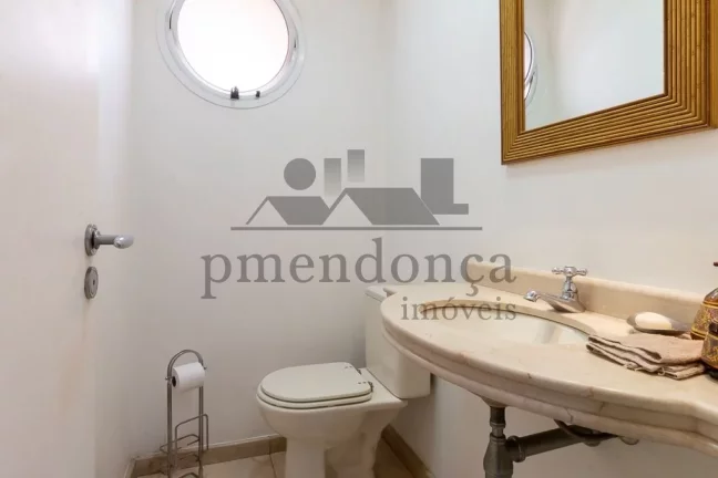 Imagem Apartamento Alto Padrão em Higienópolis com 3 suítes e 4 vagas, 250m²