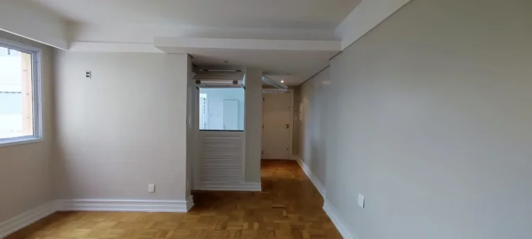 Imagem Apartamento 150 M², 3Q, 1 Suíte, Lavabo, 4 Banheiros, 1 Vaga fixa e escriturada, Dependência completa de serviço, Próximo a 2 estações do metrô.