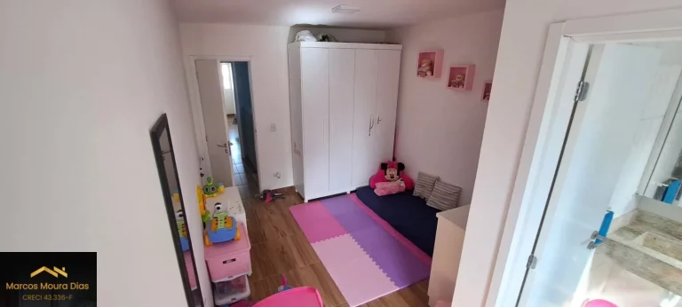 Imagem Casa Sobrado na Vila Polopoli ( Butantã) com 2 Suítes com AR CONDICIONADO e 2 Vagas de Garagem