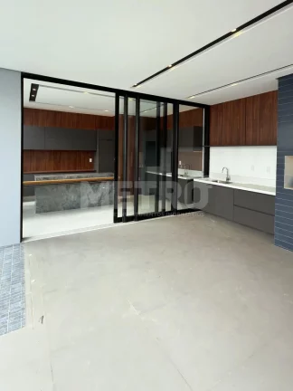 Imagem Casa à venda no Alphaville com 4 suítes, gourmet, piscina, PETROLINA - PE