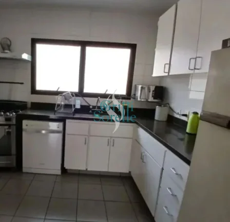 Imagem Apartamento à Venda em Moema - São Paulo/SP.