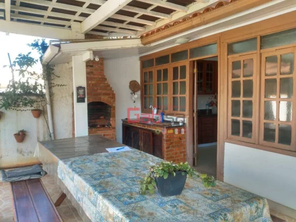 Imagem Casa com 7 dormitórios à venda, 303 m² por R$ 1.200.000,00 - Balneário das Conchas - São Pedro da Aldeia/RJ