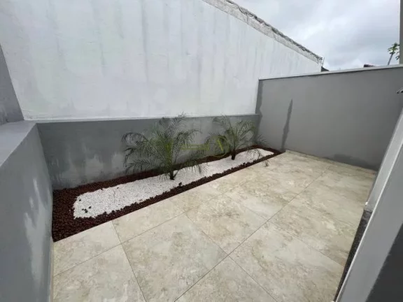 Imagem Casa térrea à venda em Peruíbe Piscina com cascata Churrasqueira