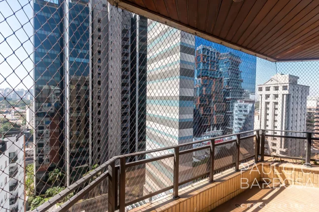 Imagem Itaim Bibi - Rua Sem Saída - 3 Dormitórios (1 Suíte) - 3 Vagas - 240m²