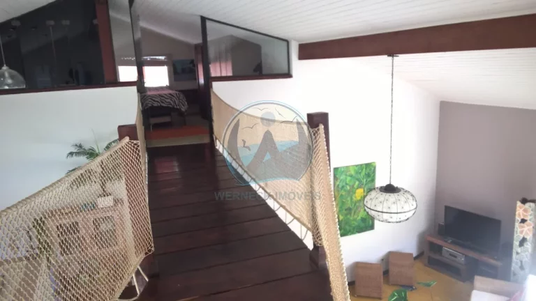 Imagem Casa em Condomínio à Venda em Ubatuba-SP: 4 Quartos, 2 Suítes, 151m² - Bairro Horto Florestal