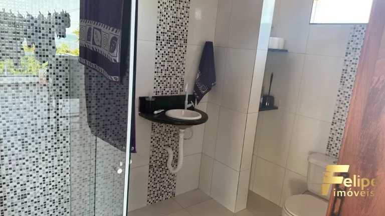 Imagem CASA TRIPLEX DE FRENTE PARA MAR EM INTERLAGOS / VILA VELHA - ES