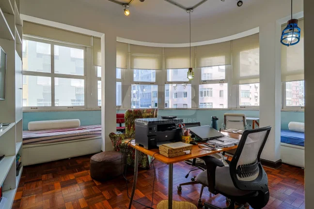 Imagem Apartamento à venda em Copacabana, 197m2, 4 quartos, 1 suíte, 1vaga.