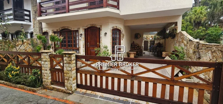 Casa com 5 dormitórios à venda, 100 m² por R$ 850.000,00 - Alto - Teresópolis/RJ