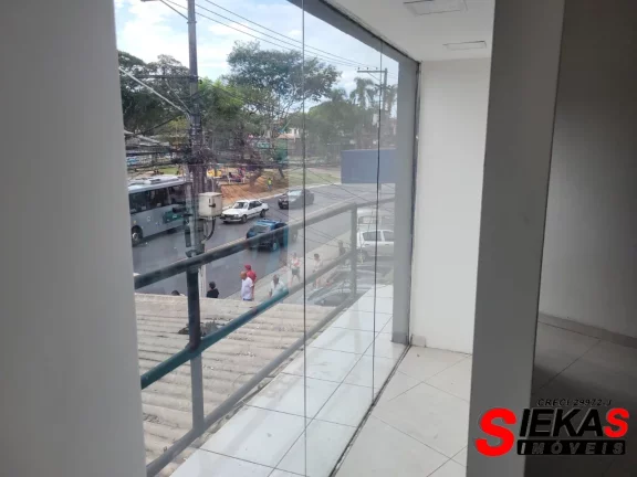 Imagem Sala Comercial para Locação em São Paulo-SP, Jardim Adutora: 1 Sala, 4 Banheiros, 239m² de Área. Venha Conferir!