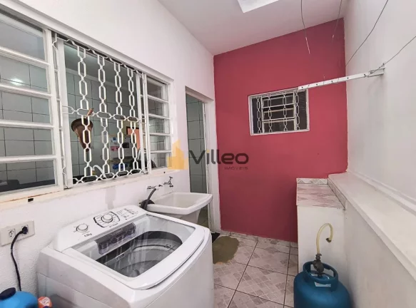 Imagem 2 Dormitórios bem distribuídos - sendo 1 suíte espaçosa, projetada para oferecer privacidade e c...