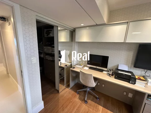 Imagem Finamente decorado- Porteira Fechada